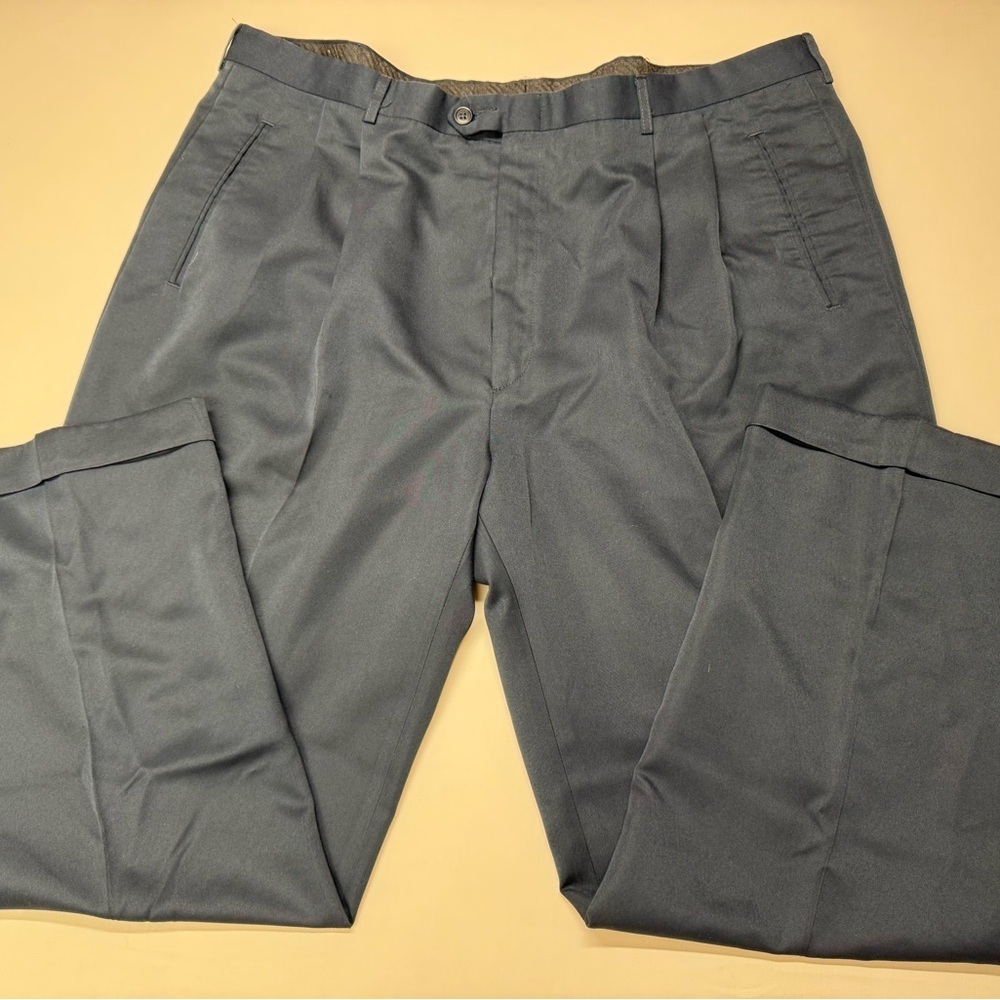 Haggar Men's Classic Navy Dress Pants